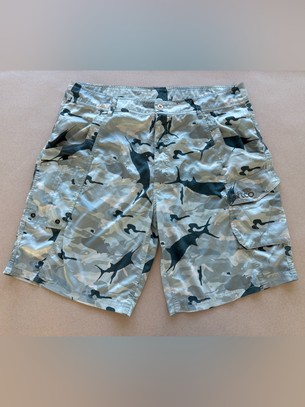 AFTCO — Men’s Tactical Fishing Shorts in Grey Camo — Size 38